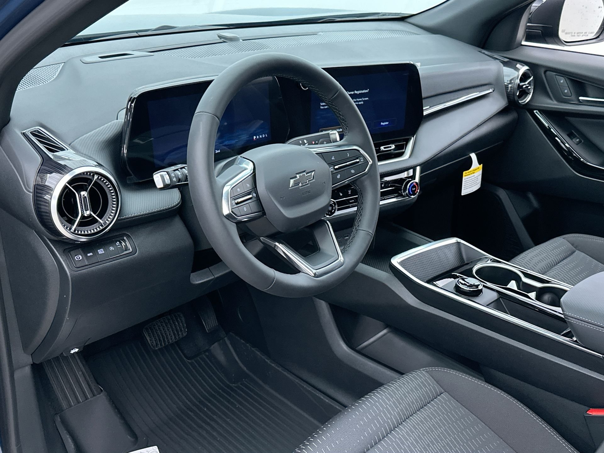2027 Chevrolet Equinox LT - Photo 62