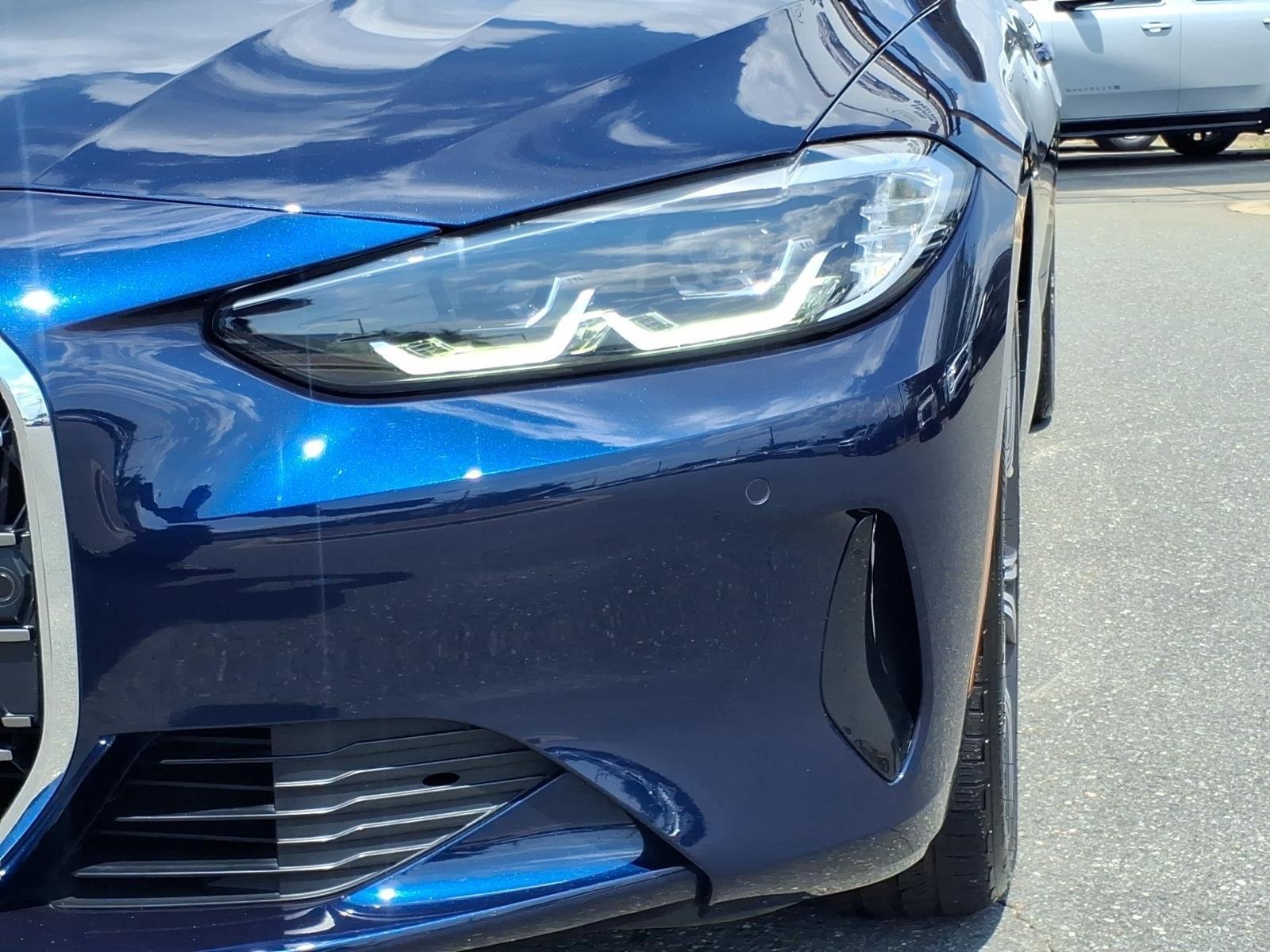 Used 2022 Tanzanite Blue II Metallic BMW 430i xDrive image 15