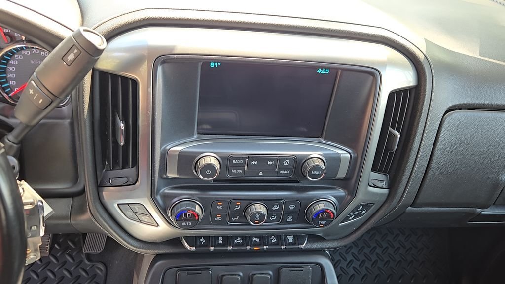 Used 2019 Red Chevrolet LTZ image 17