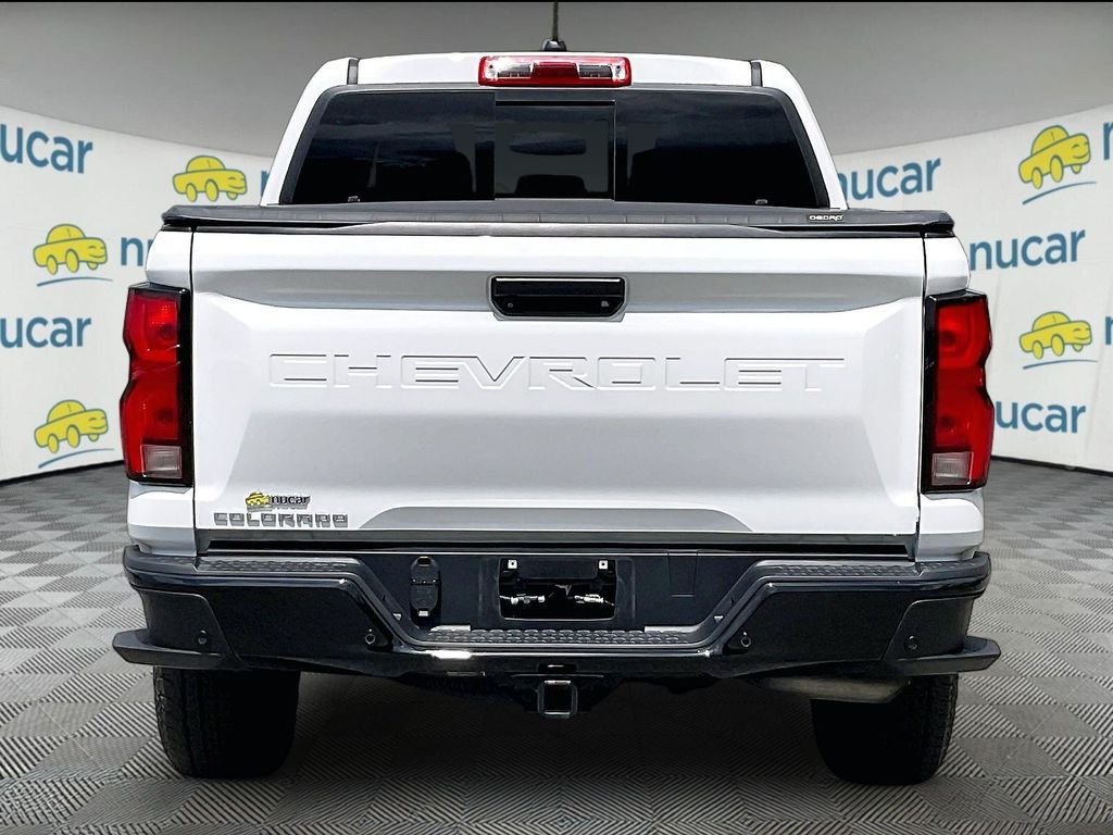 Used 2024 Summit White Chevrolet Z71 image 5