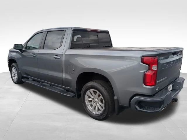 Used 2021 SATIN STEEL METALLIC Chevrolet RST image 3