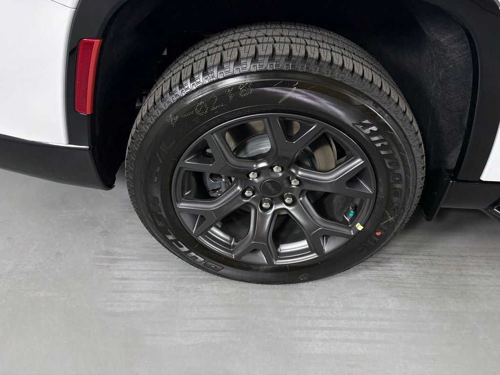 New 2026 Bright White Clearcoat Jeep Limited Altitude image 11
