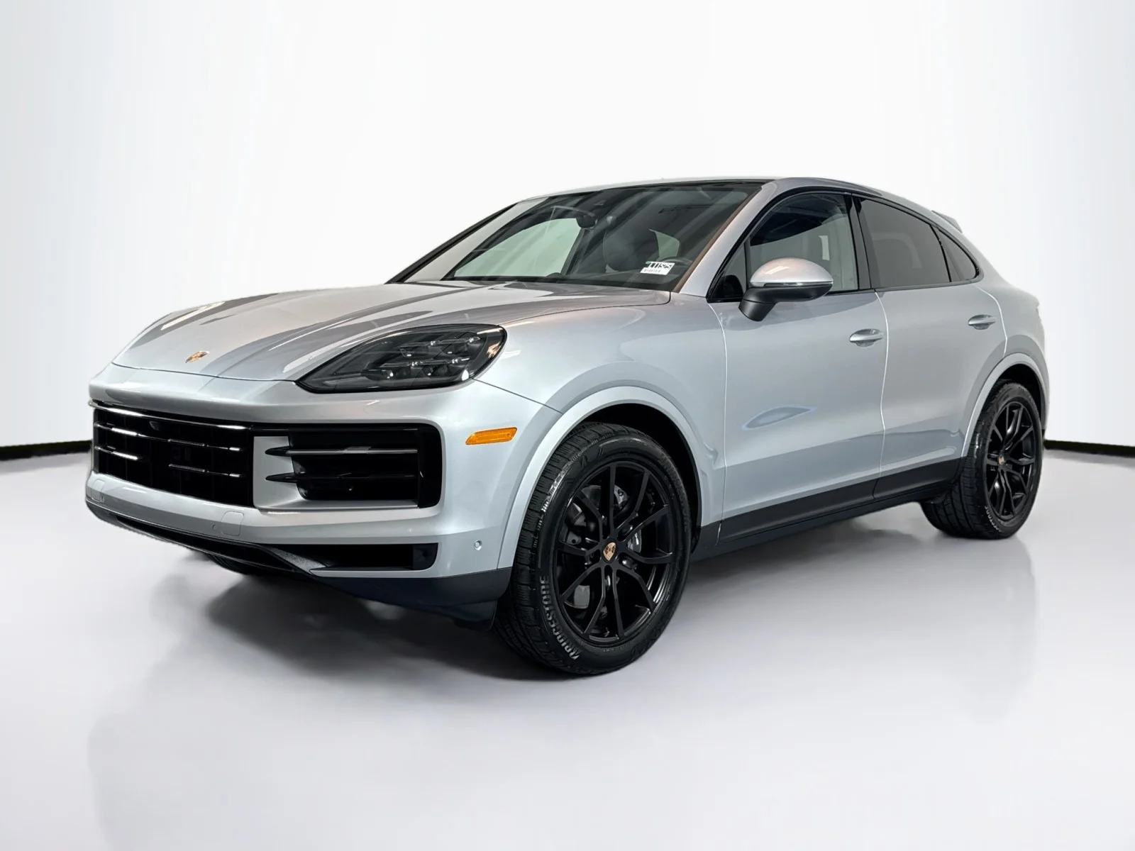 2025 Porsche Cayenne -'s photo