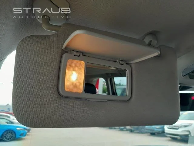 Used 2023  SUBARU  image 33