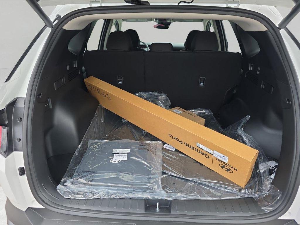 New 2026 White Pearl Hyundai SEL FWD image 25