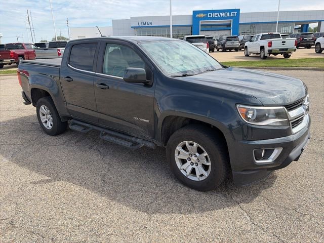 Used 2018 GRAPHITE METALLIC Chevrolet 2WD LT image 1