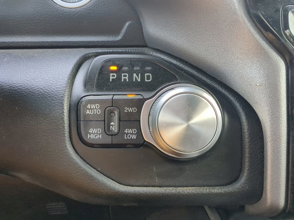 Used 2023 Off-white Ram Laramie image 17