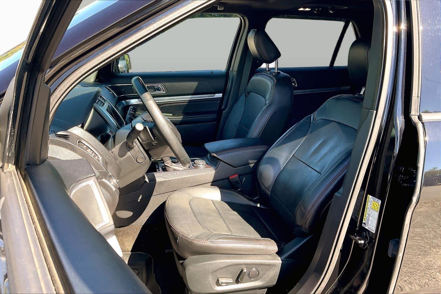 Used 2018 Shadow Black Ford Sport image 7