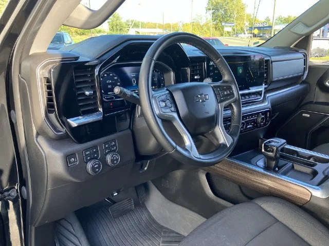 2023 Chevrolet Silverado 1500 RST - Photo 10
