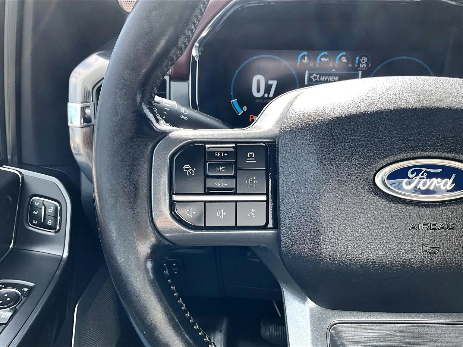 Used 2021 Red Ford Lariat image 19