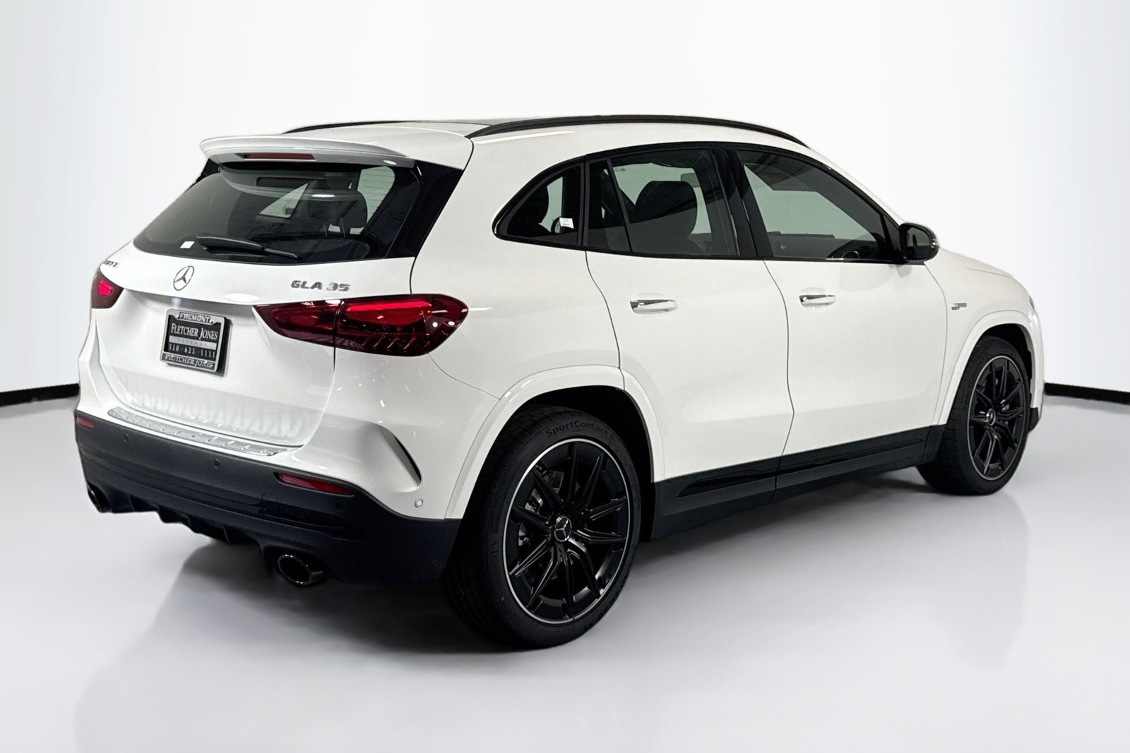 New 2026 Polar White Mercedes-Benz AMG® GLA 35 image 5