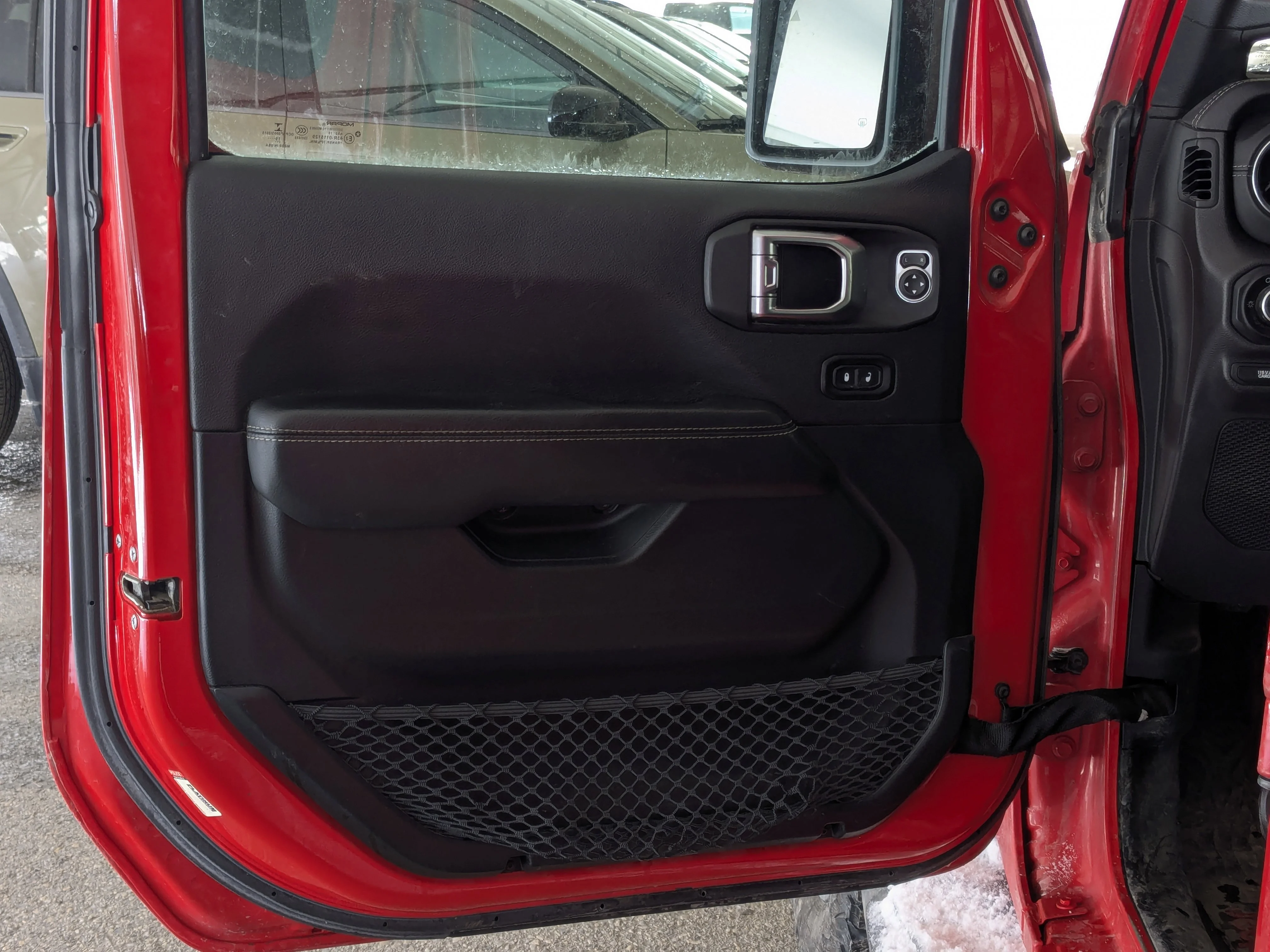 Used 2020 Red Jeep Overland - LED Grp - Safety Tec Grp - Advanced Safety - Trailer Tow Grp - Cold Weather. image 11