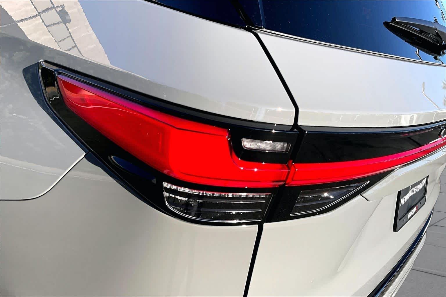 New 2026 Incognito Lexus F SPORT Performance Luxury image 12
