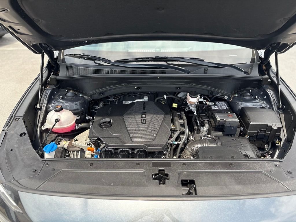Used 2023 Gray Hyundai SEL image 10