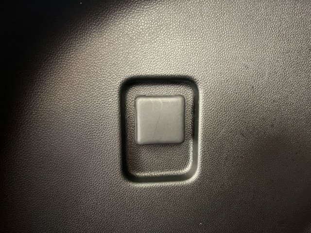 Used 2025 Summit White Chevrolet LT1 with PCY image 30