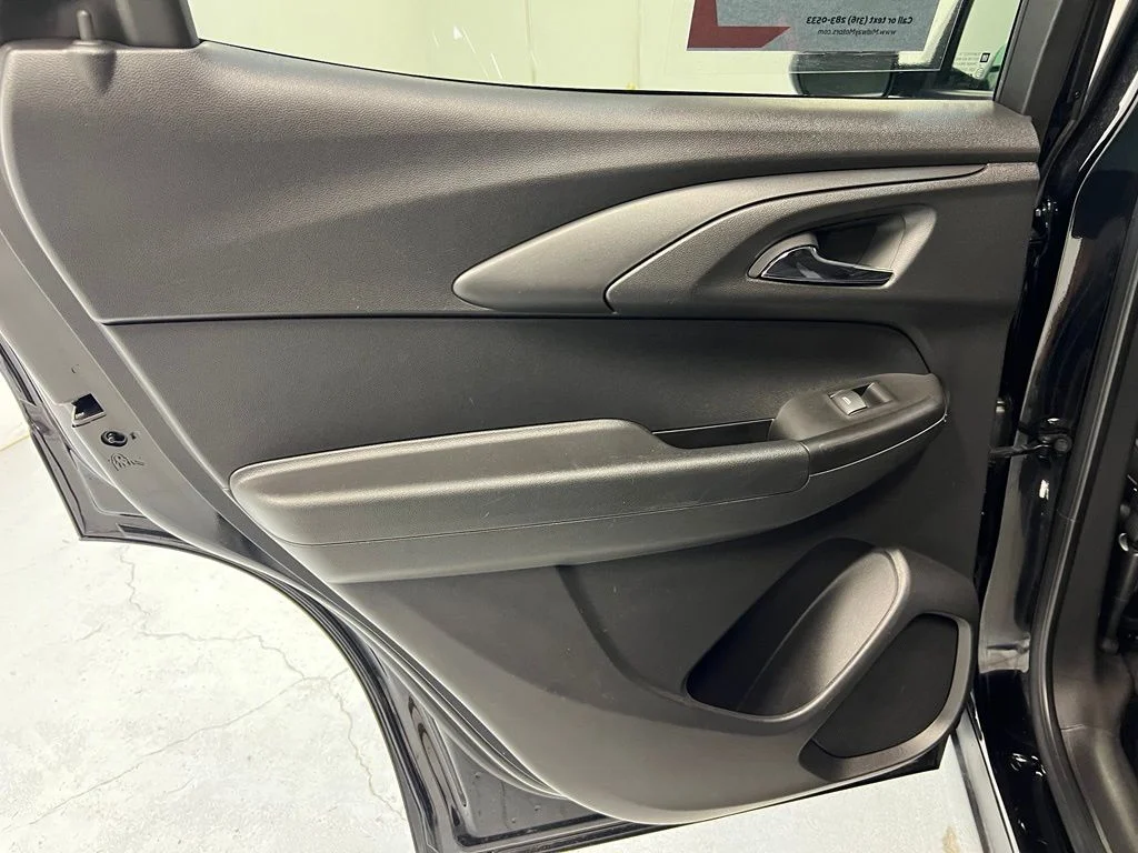 Used 2024 Black Chevrolet LT image 28