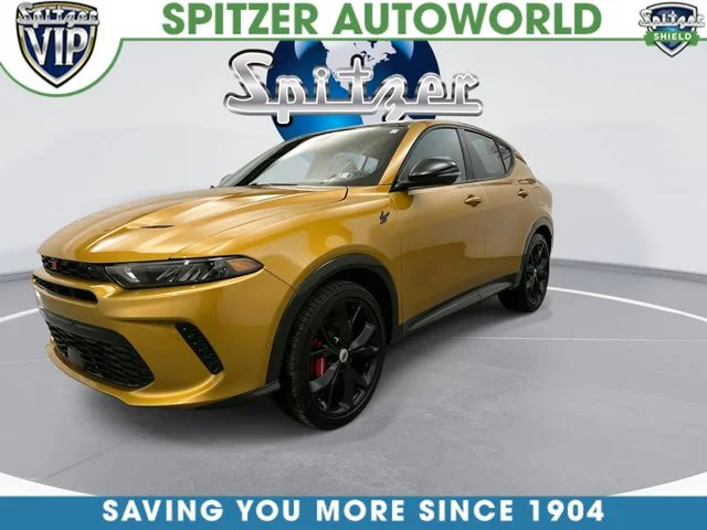 New 2024 Gold Dodge R/T Plus image 5