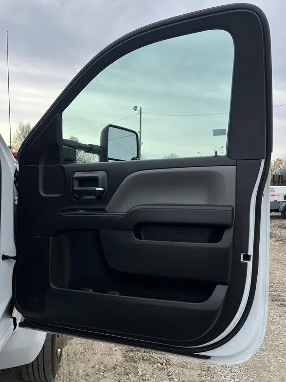 Used 2020 White Chevrolet Work Truck image 33
