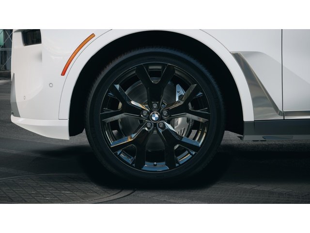 New 2027 Alpine White BMW xDrive40i image 7