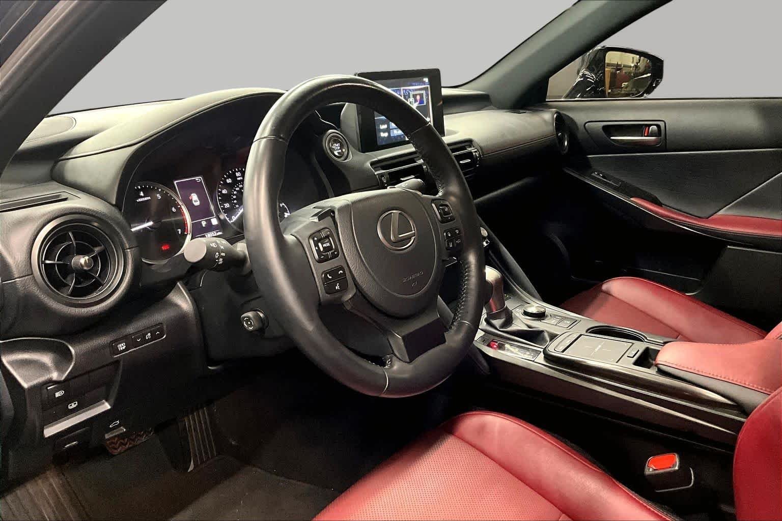 Certified Used 2023 CAVIAR Lexus  image 18