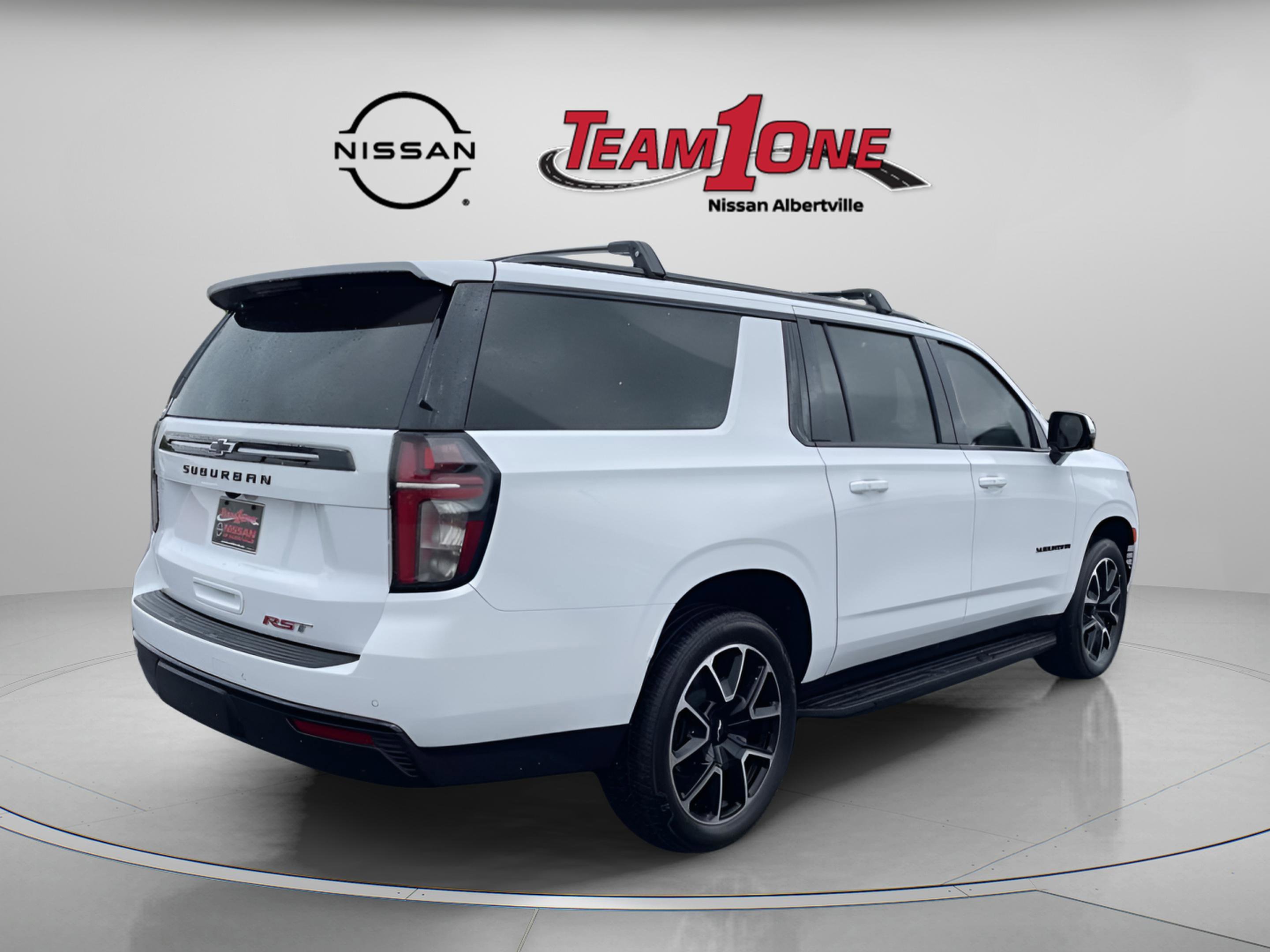 Used 2024 White Chevrolet RST image 7