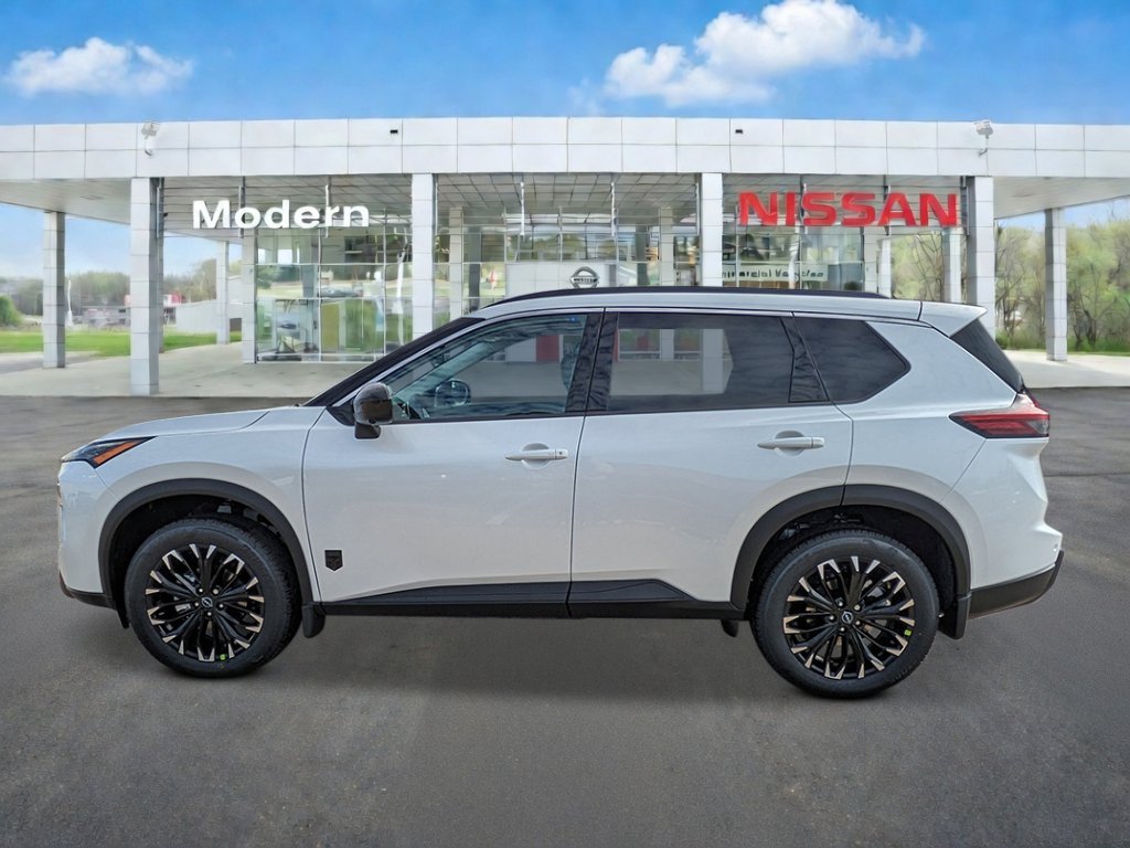 New 2026 Everest White Pearl TriCoat Nissan Dark Armor™ image 2