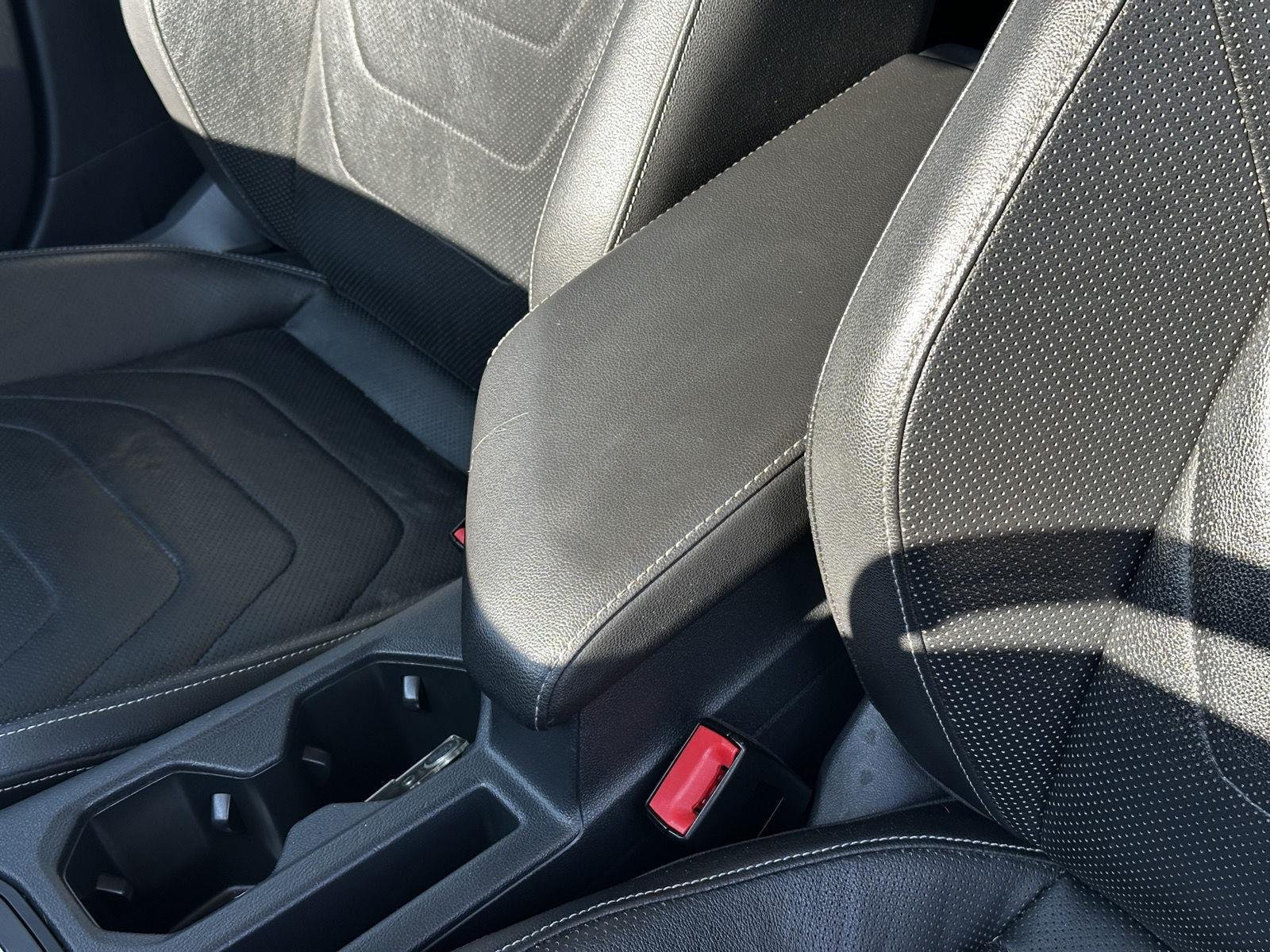 2021 Volkswagen Jetta SEL Premium - Photo 12