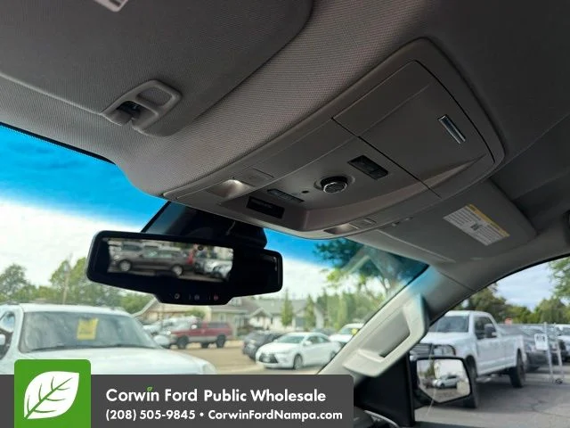 Used 2017 White Chevrolet LT image 21