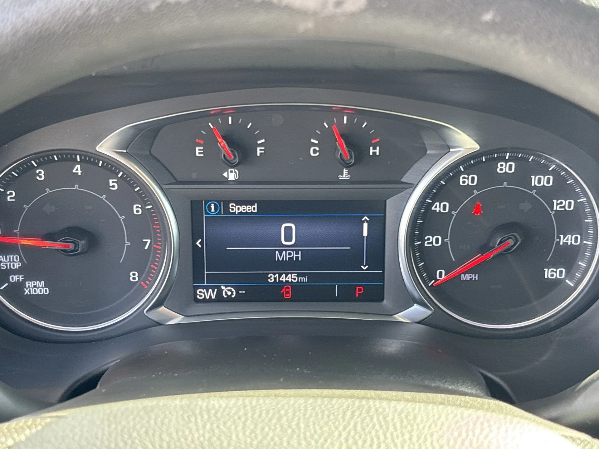 Used 2023 Sterling Metallic GMC SLE image 10