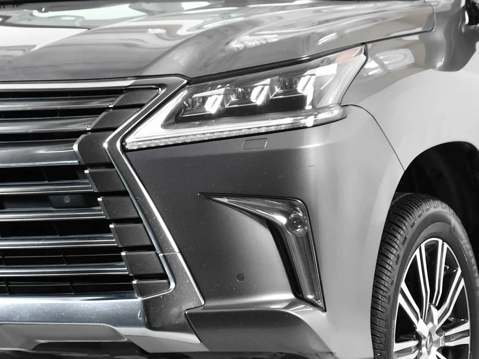 Used 2020 Nebula Gray Pearl Lexus  image 11