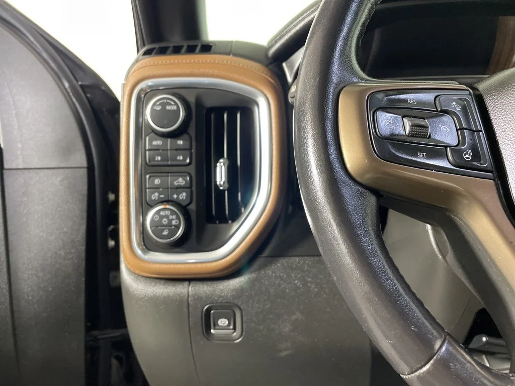Used 2021 Brown Metallic Chevrolet High Country image 14
