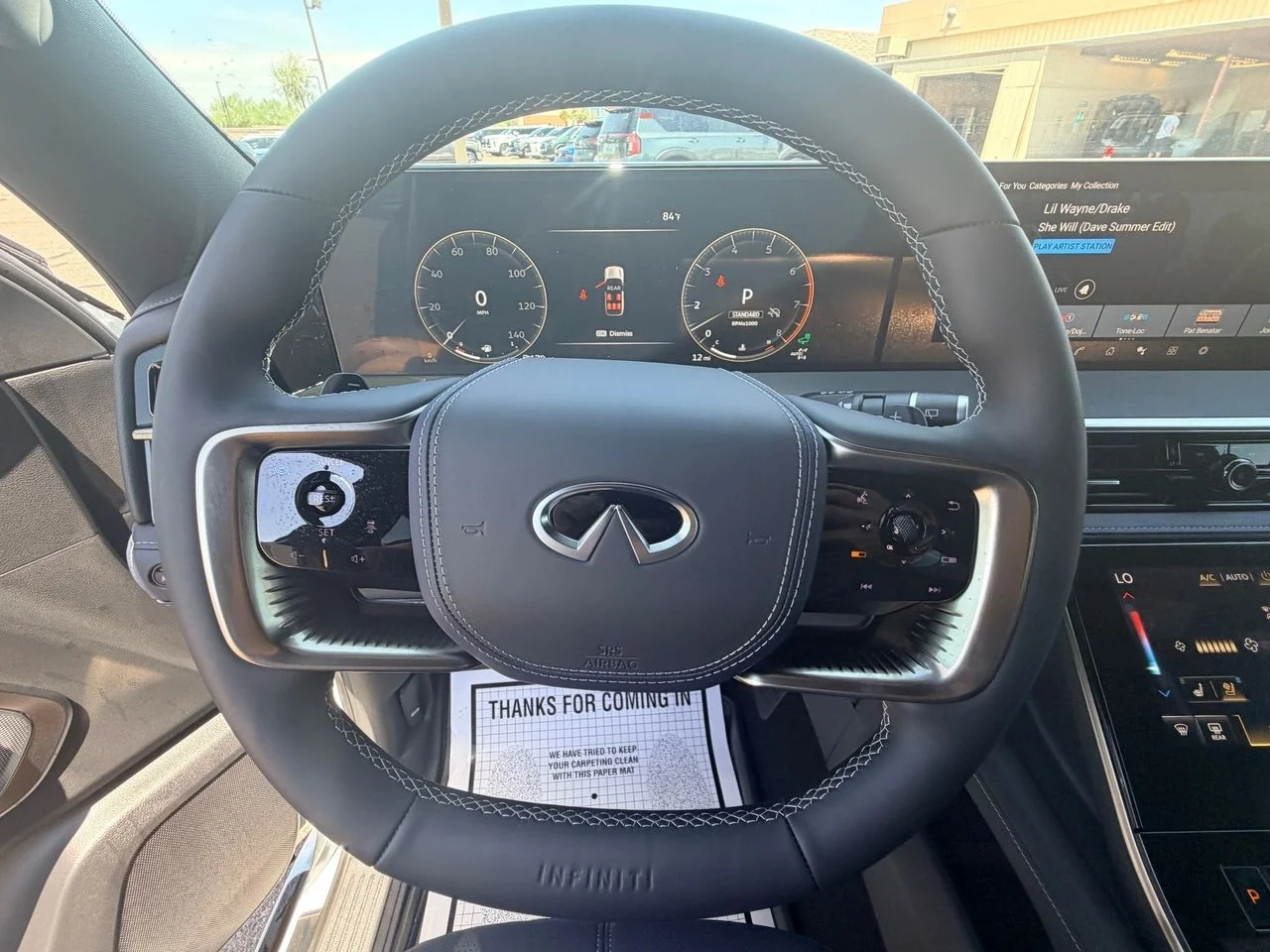 New 2027 2T RADIANT WHIT INFINITI Sport 4WD image 20