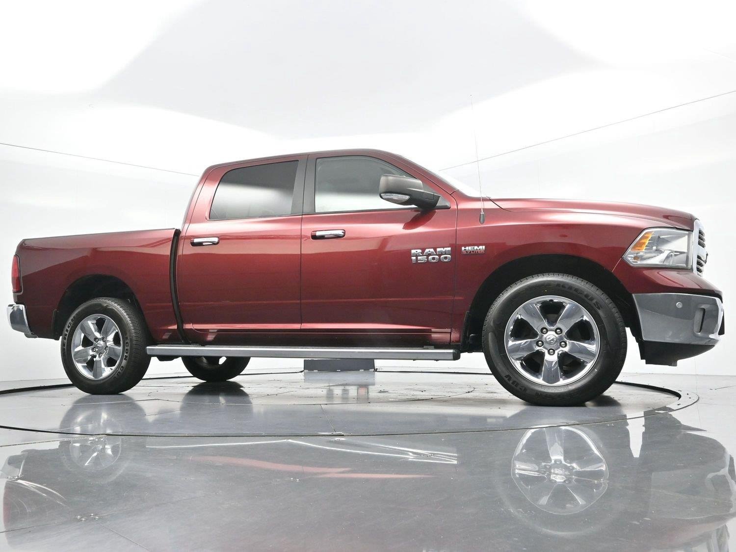 Used 2017 Delmonico Red Pearlcoat Ram Big Horn image 43