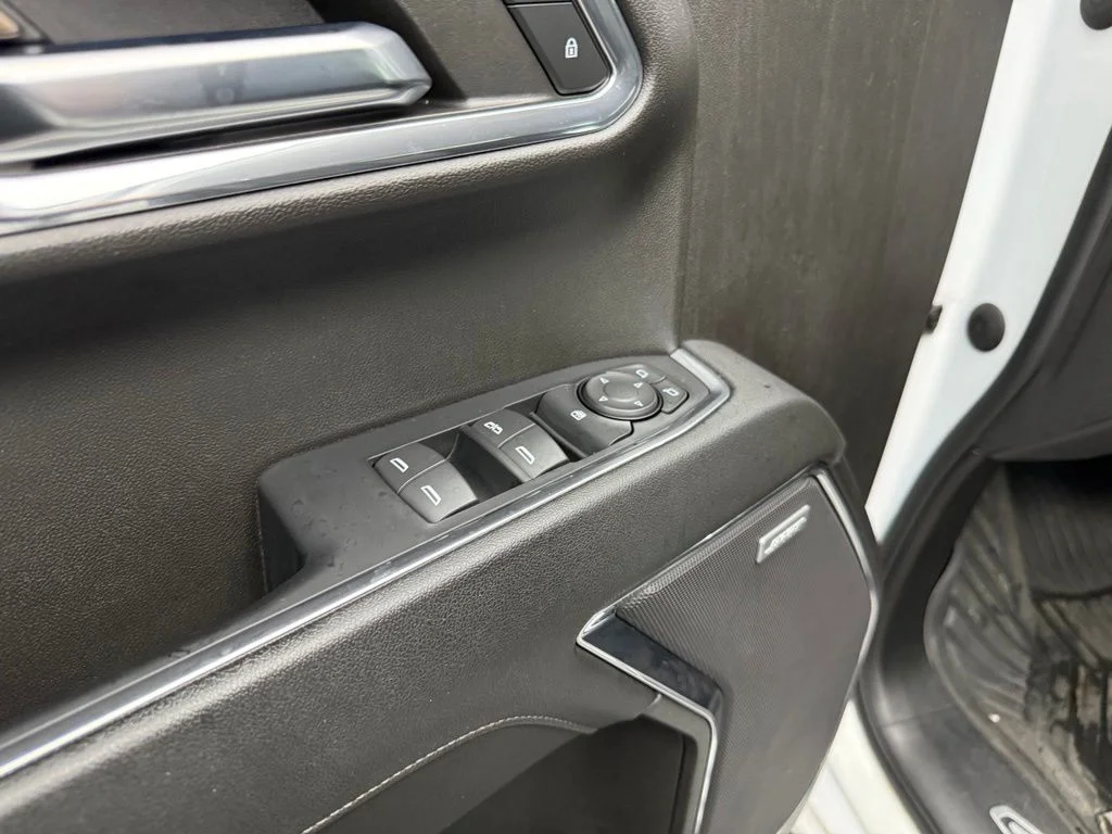 Used 2023 White Chevrolet LT Trail Boss image 16