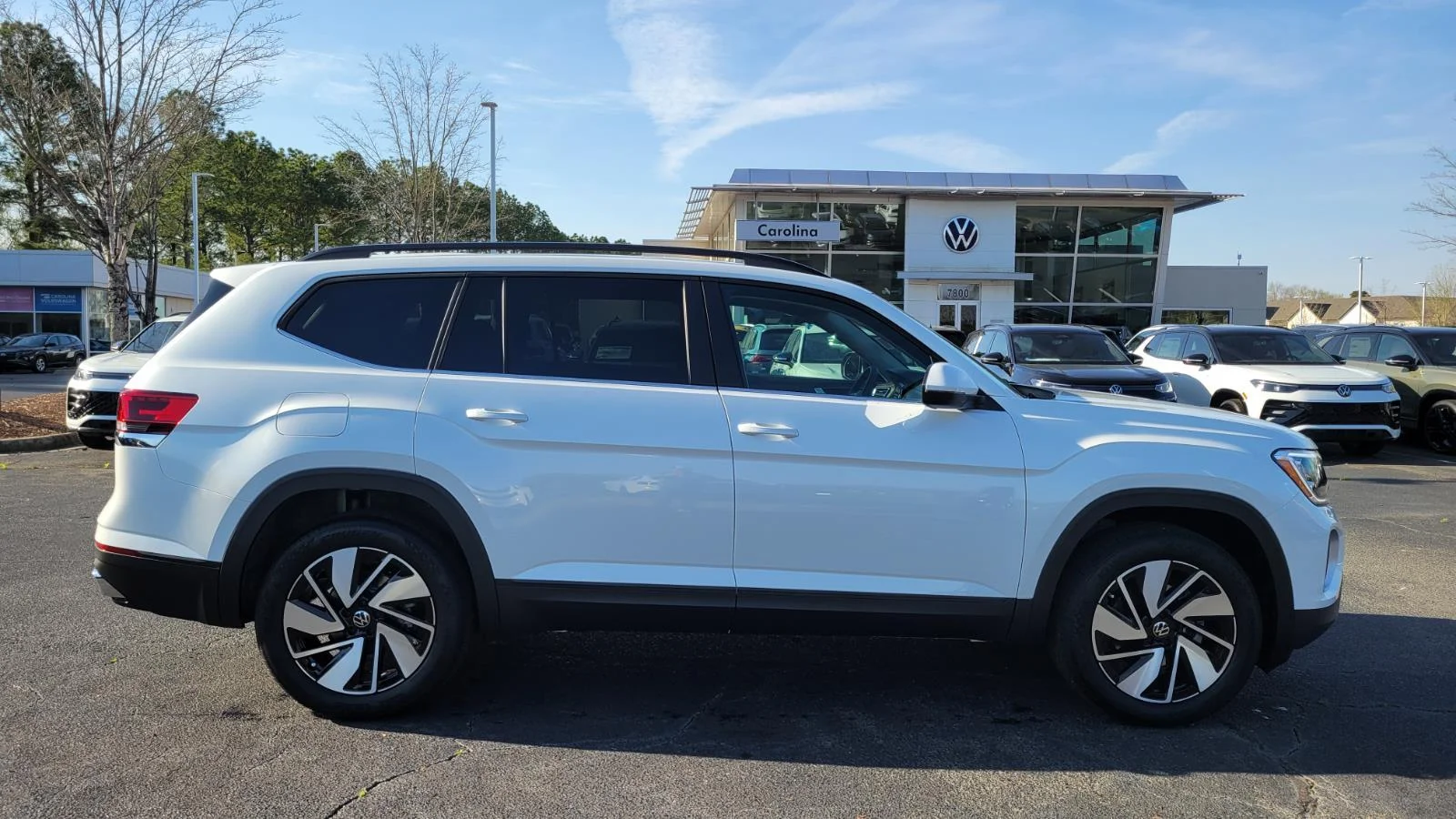 New 2026 Opal White Pearl Volkswagen 2.0T SE w/Technology image 6