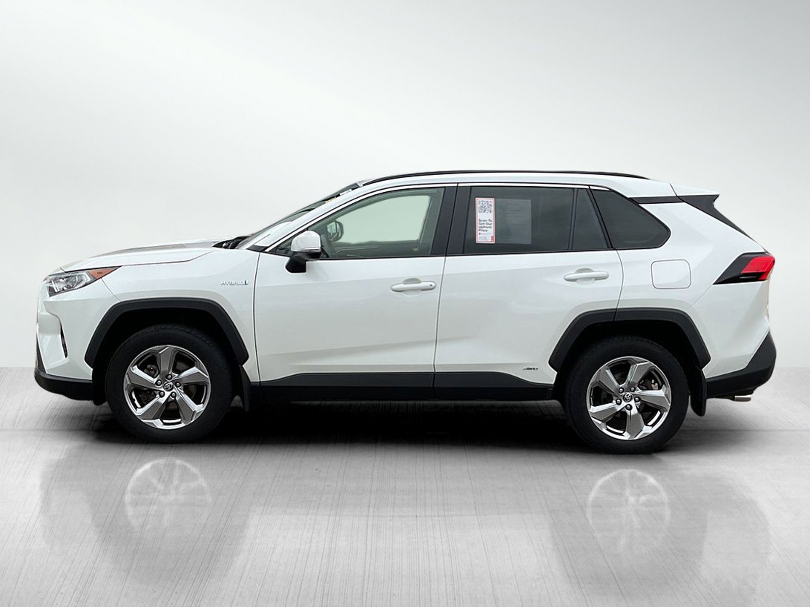 Used 2021 Toyota RAV4 XLE Premium with VIN JTMB6RFV8MD009669 for sale in Brainerd, Minnesota