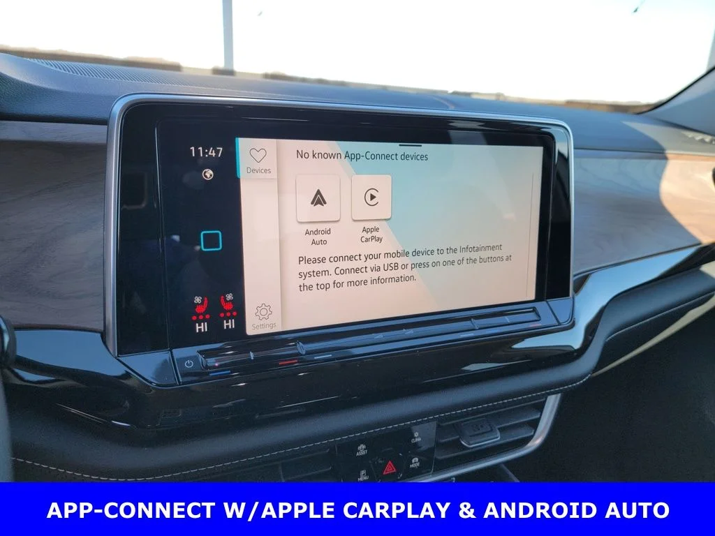 New 2026 White Volkswagen 2.0T SE w/Technology image 7