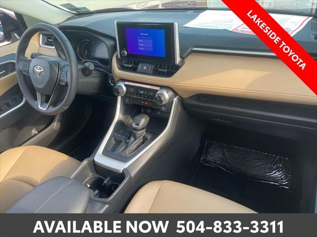 Certified Used 2025 RED MC. Toyota  image 17
