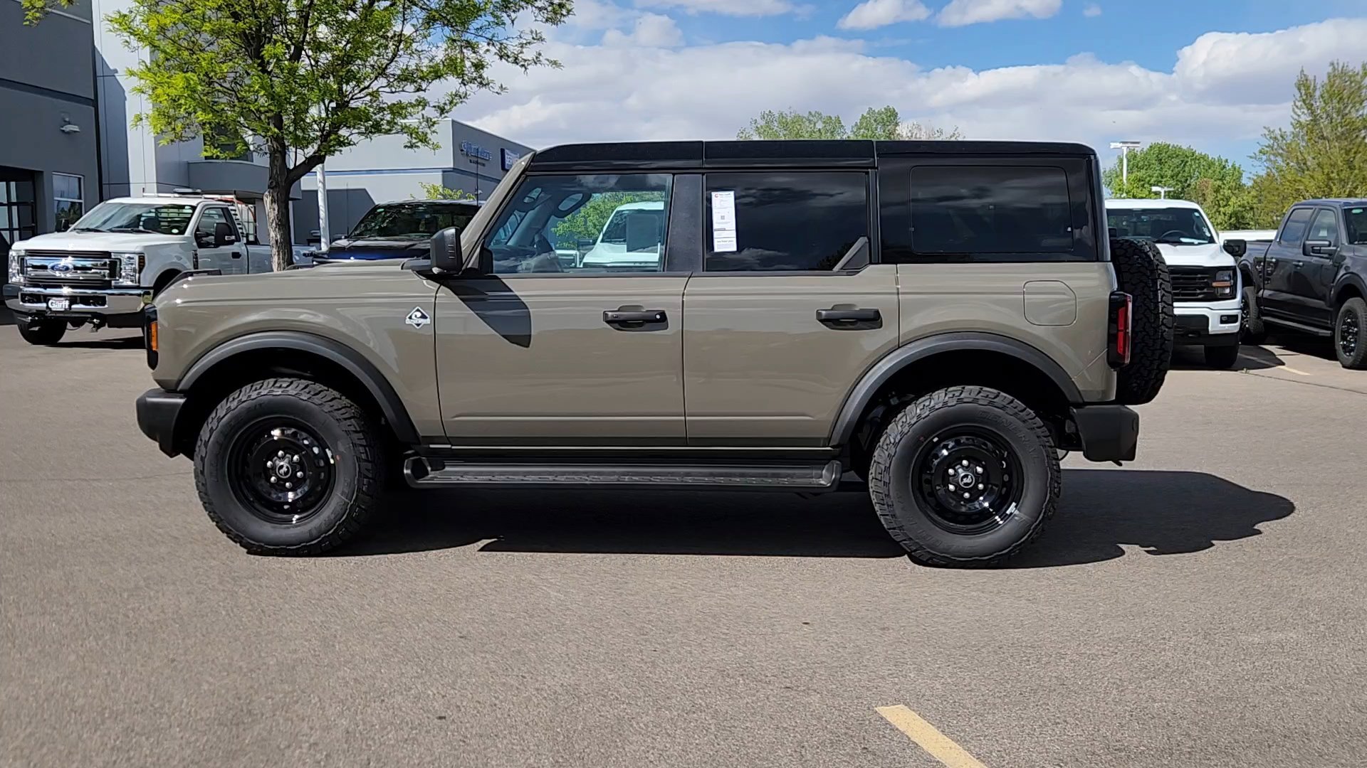 New 2026 Marsh Gray Ford Outer Banks image 24