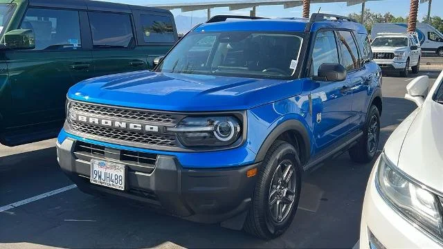 New 2025 Velocity Blue Metallic Ford Big Bend® image 14