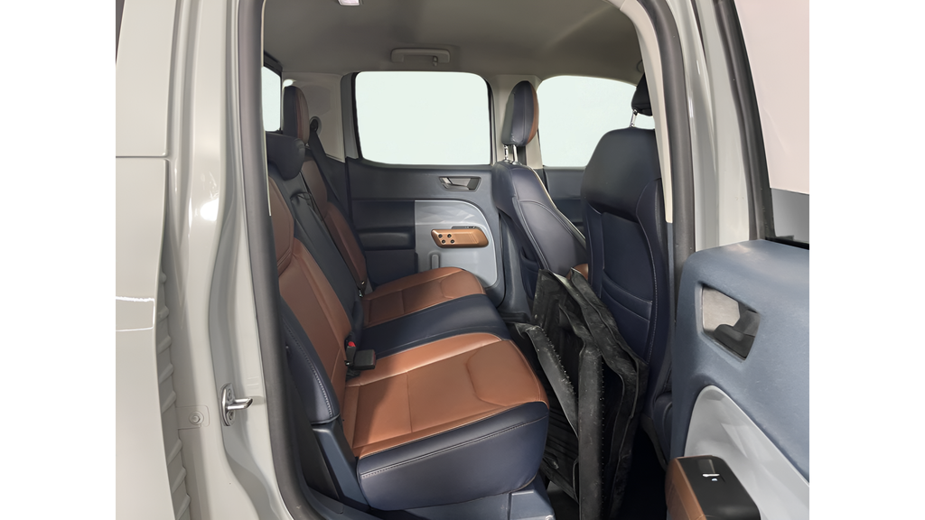 Used 2023 Cactus Ford Lariat image 14