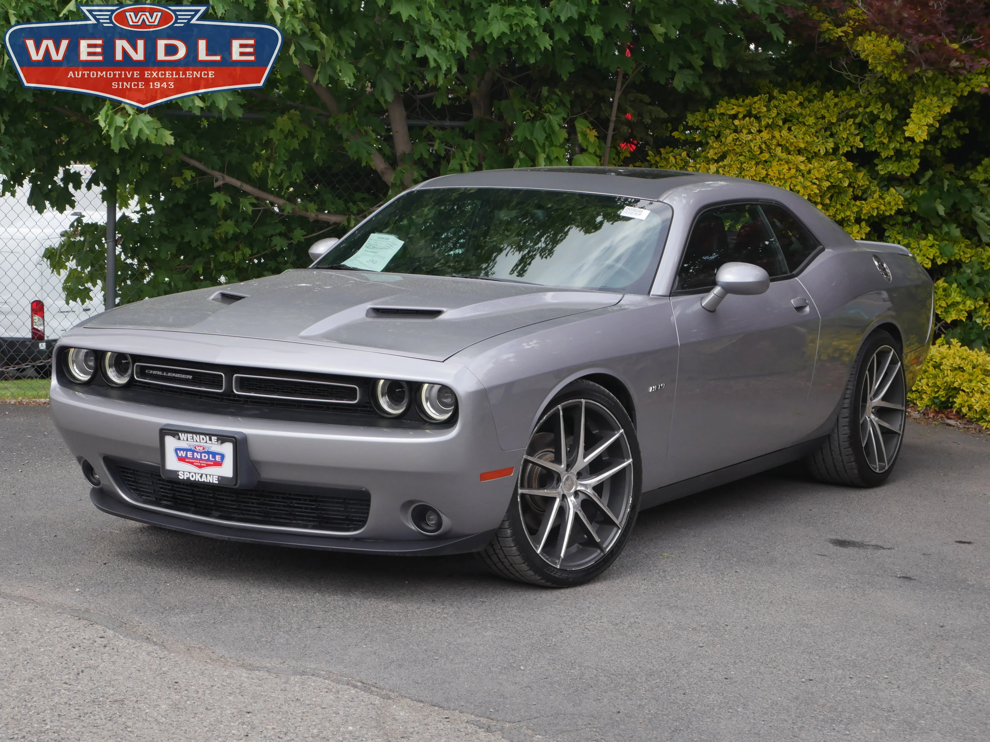 2015 Dodge Challenger R/T's photo