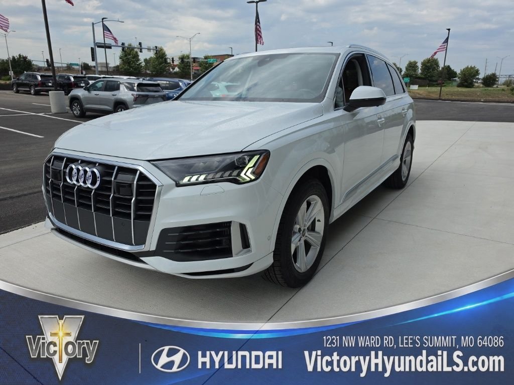 2023 Audi Q7 55 Premium