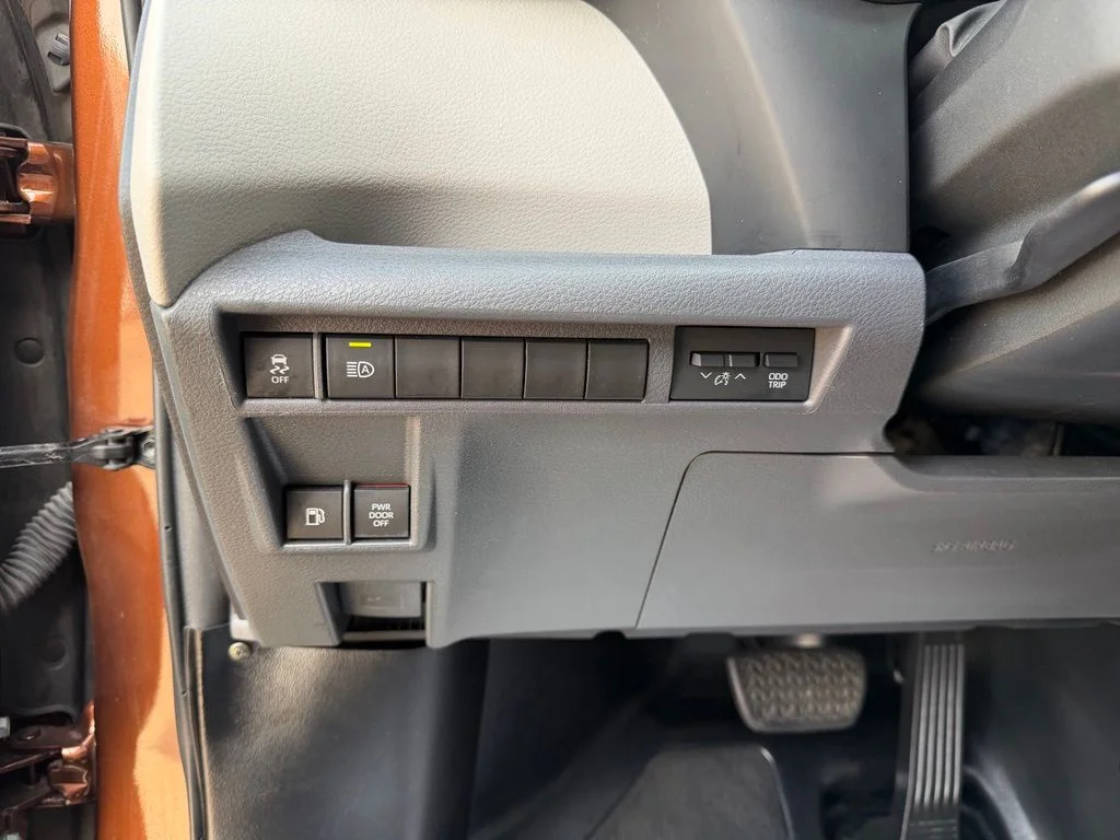 Used 2022 Brown Toyota LE image 12