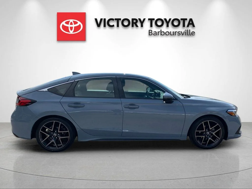 Used 2023 Beige Honda Sport Touring image 6