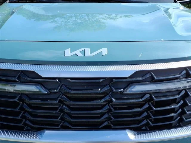 Used 2025 Blue Kia S image 8