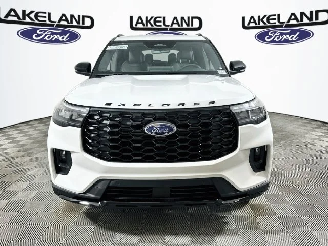 New 2026 Ford Explorer ST-Line