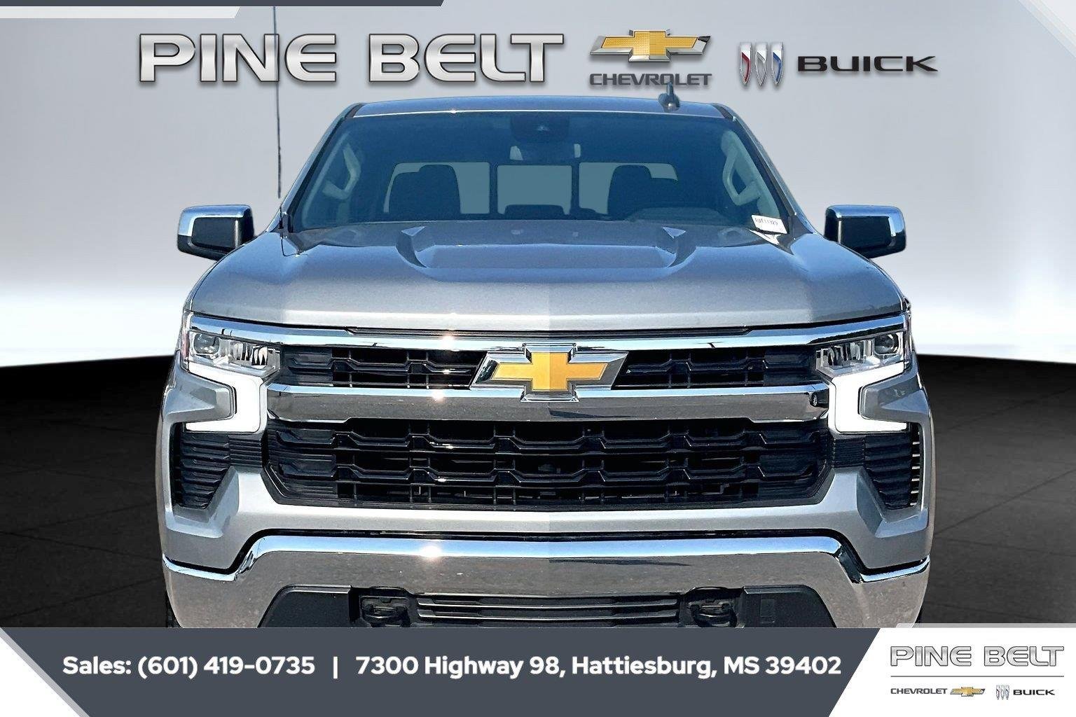 Used 2024 Sterling Gray Metallic Chevrolet LT image 3