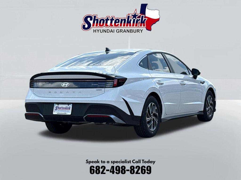 New 2026 White Hyundai Blue image 6