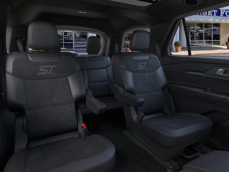 New 2026 Star White Metallic Tri-Coat Ford ST image 11